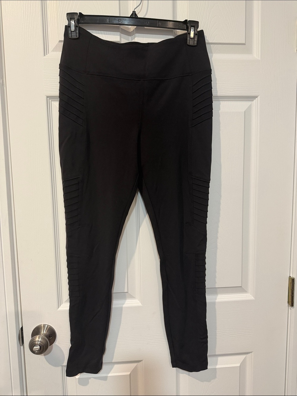 Athleta Black Ribbed Side-Panel Leggings